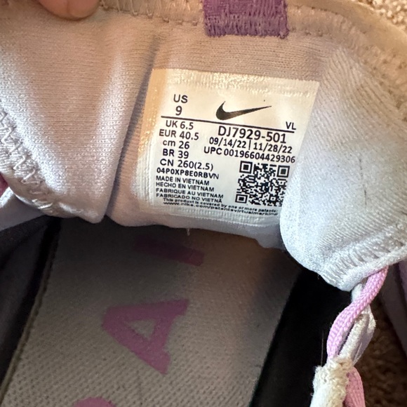 Women's Purple React Pegasus Trail 4 Gore-Tex Sneakers - Picture 3 of 8